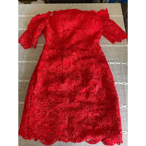 Red medium sleeves lace Cocktail Dress - Picture 3 of 8